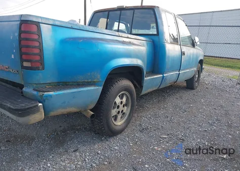 1992 GMC Sierra C1500 z USA, uszkodzony, nr VIN 2GTEC19K4N1538882